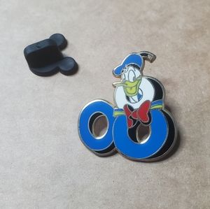 Donald Duck Disney Pin